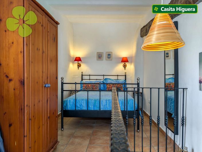 Image No.25-10 Bed Cortijo for sale