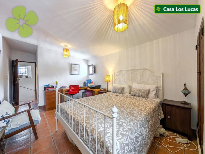 Image No.8-10 Bed Cortijo for sale