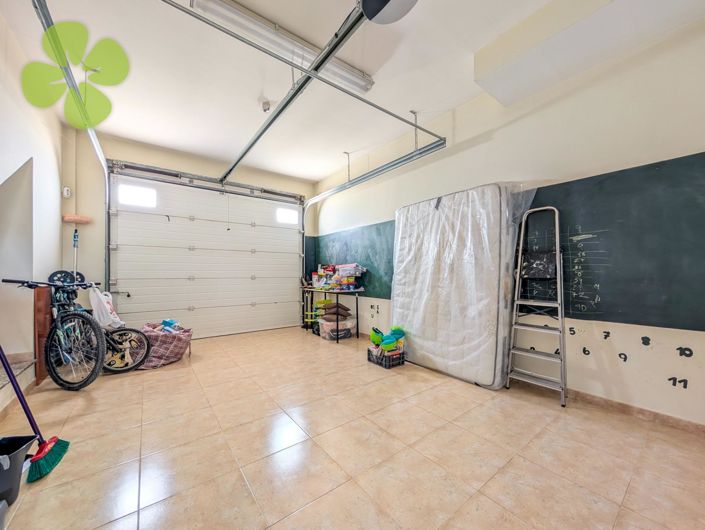 Image No.11-4 Bed Villa for sale