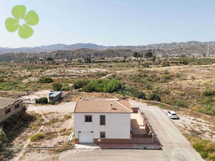 Image No.24-4 Bed Villa for sale