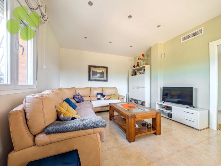 Image No.6-4 Bed Villa for sale