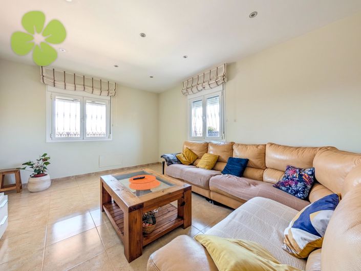 Image No.7-4 Bed Villa for sale