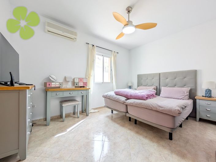 Image No.13-3 Bed Villa for sale