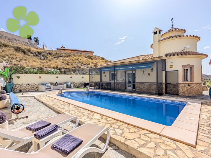 Image No.20-3 Bed Villa for sale