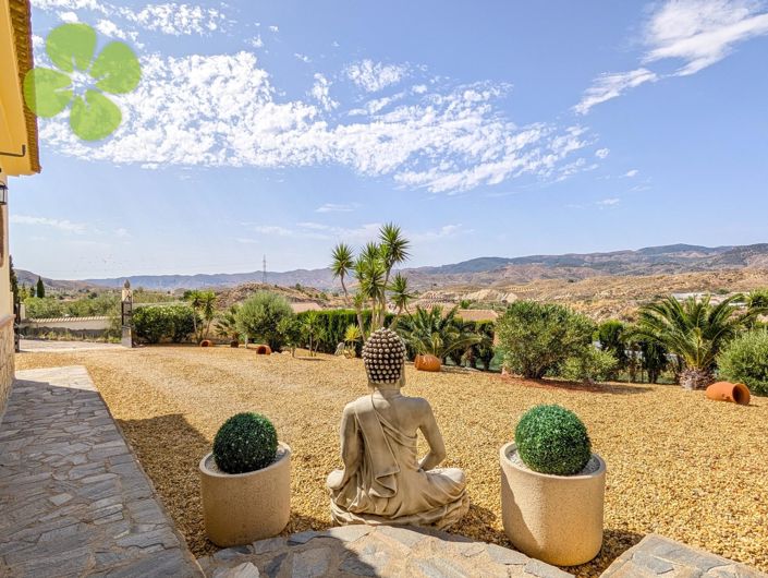 Image No.23-3 Bed Villa for sale