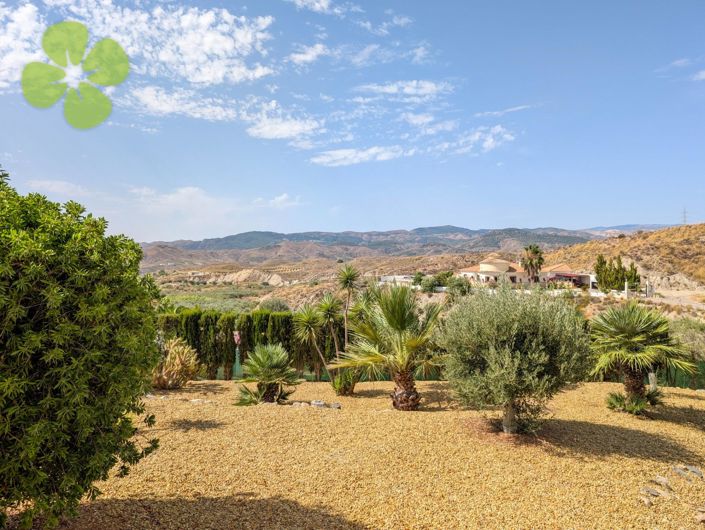 Image No.24-3 Bed Villa for sale