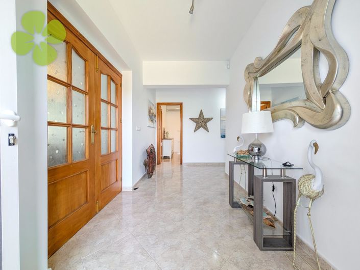 Image No.5-3 Bed Villa for sale