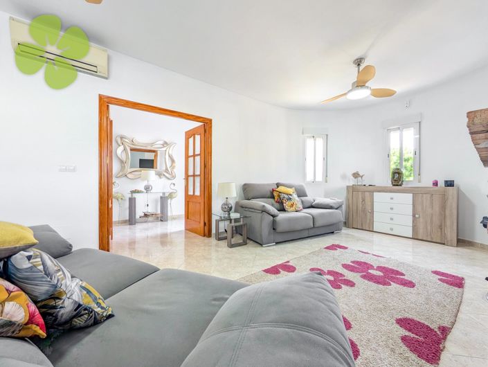 Image No.7-3 Bed Villa for sale