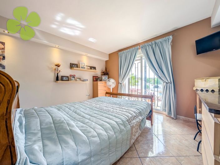 Image No.13-4 Bed Villa for sale