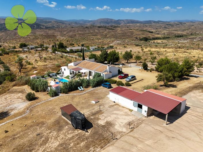 Image No.24-4 Bed Villa for sale