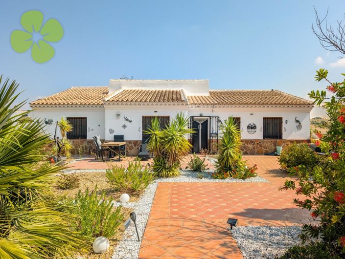 Image No.14-4 Bed Villa for sale