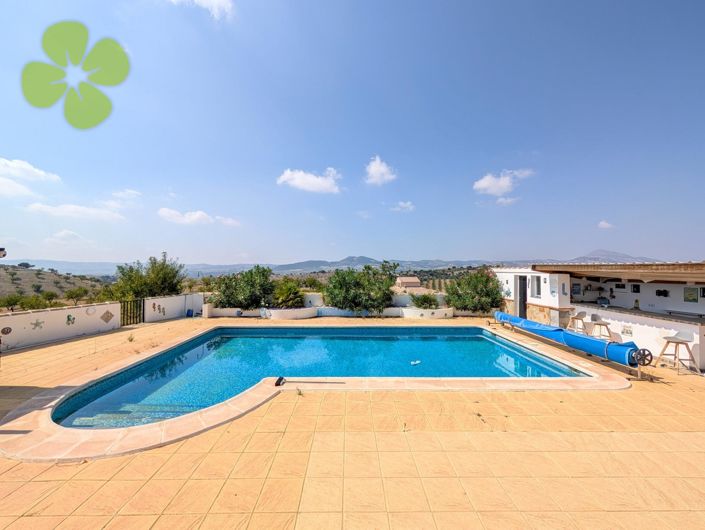 Image No.15-4 Bed Villa for sale