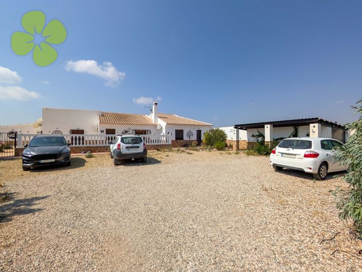 Image No.27-4 Bed Villa for sale