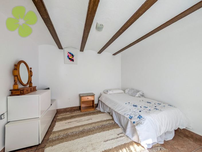 Image No.11-5 Bed Village House for sale