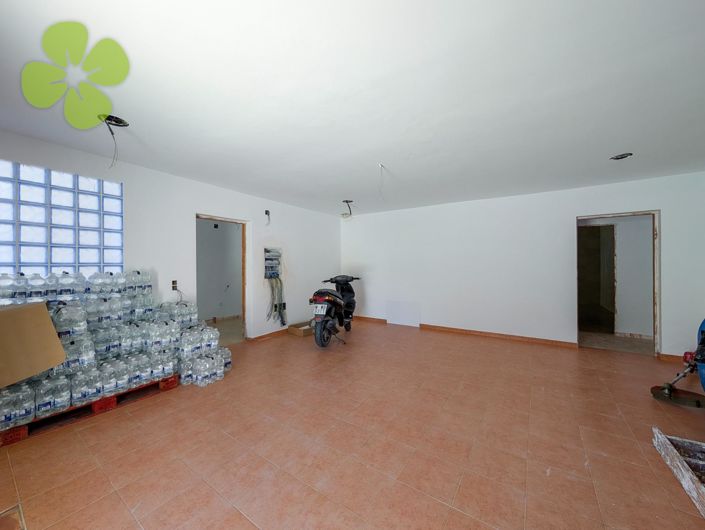 Image No.19-4 Bed Villa for sale