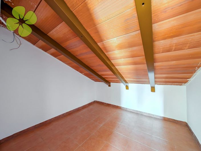 Image No.22-4 Bed Villa for sale