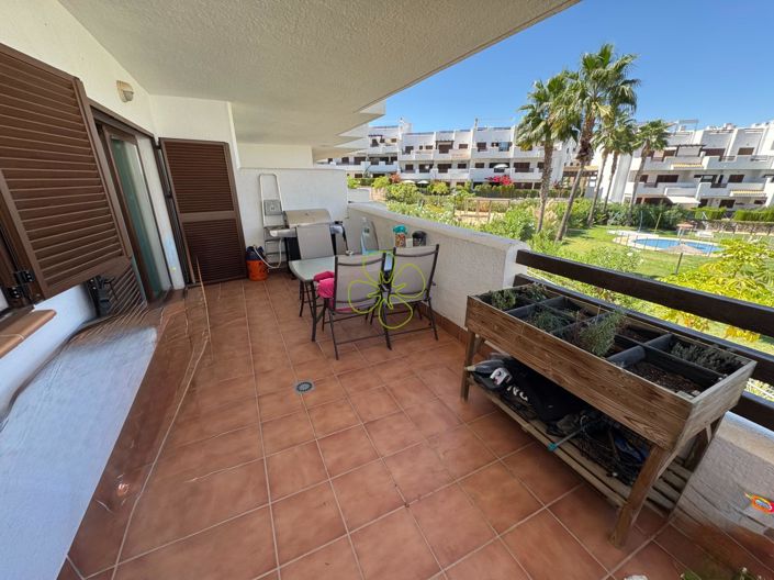 Image No.1-3 Bed Flat for sale