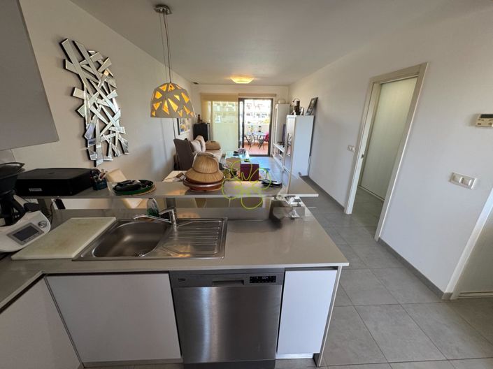 Image No.7-3 Bed Flat for sale