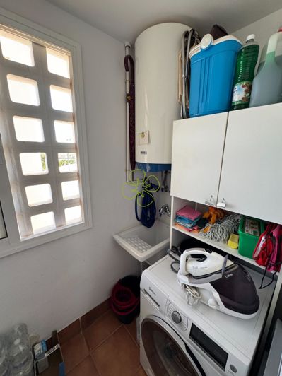 Image No.9-3 Bed Flat for sale