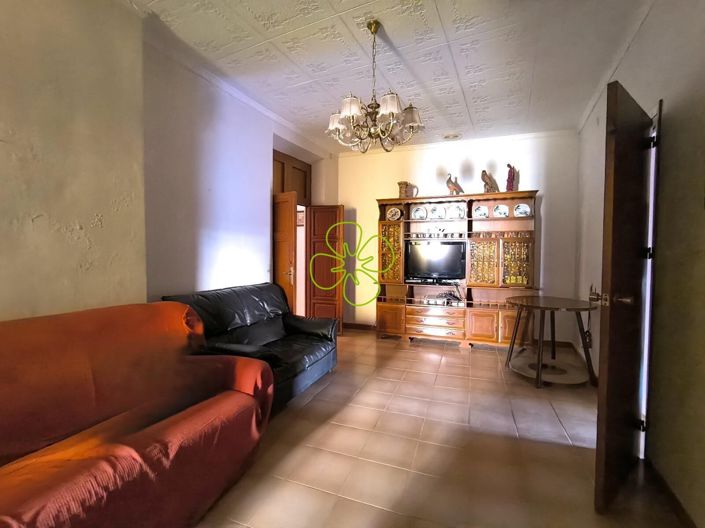 Image No.24-7 Bed Village House for sale