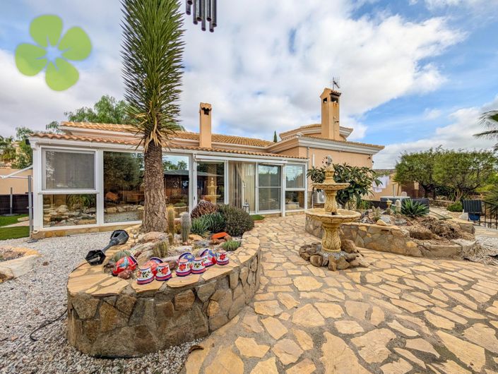 Image No.21-3 Bed Villa for sale