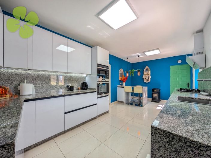 Image No.7-5 Bed Cortijo for sale