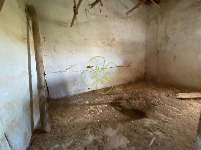 Image No.4-2 Bed Cortijo for sale