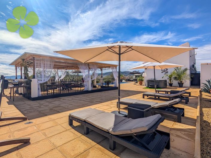 Image No.15-5 Bed Villa for sale