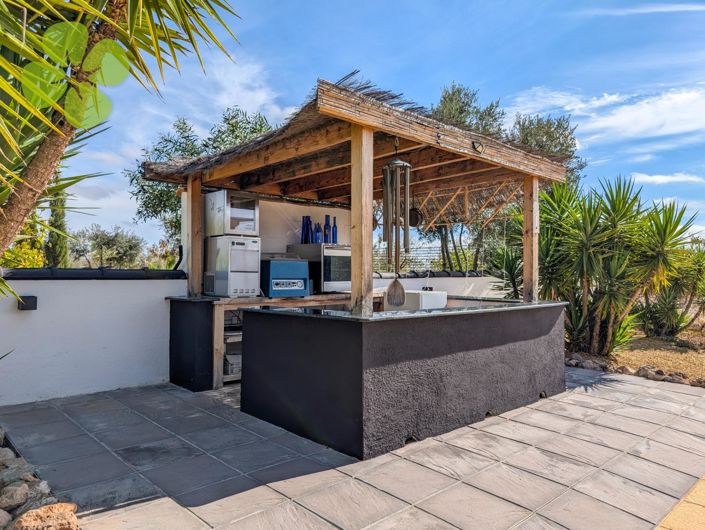 Image No.17-5 Bed Villa for sale