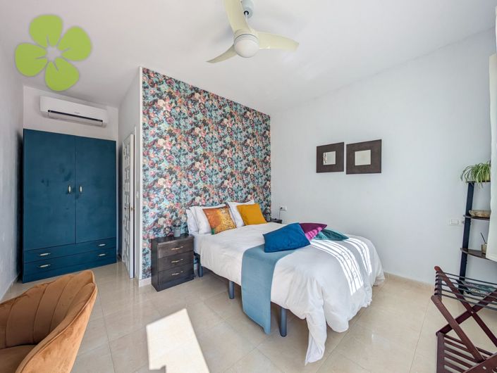 Image No.18-5 Bed Villa for sale