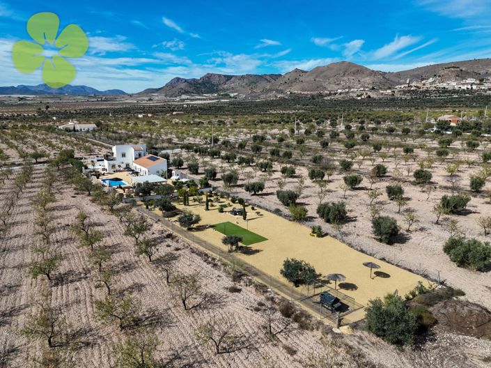 Image No.27-5 Bed Villa for sale