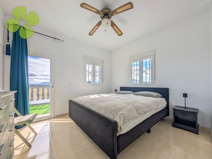 Image No.7-5 Bed Villa for sale