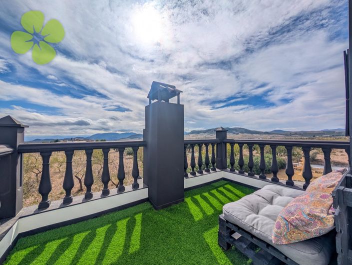 Image No.9-5 Bed Villa for sale