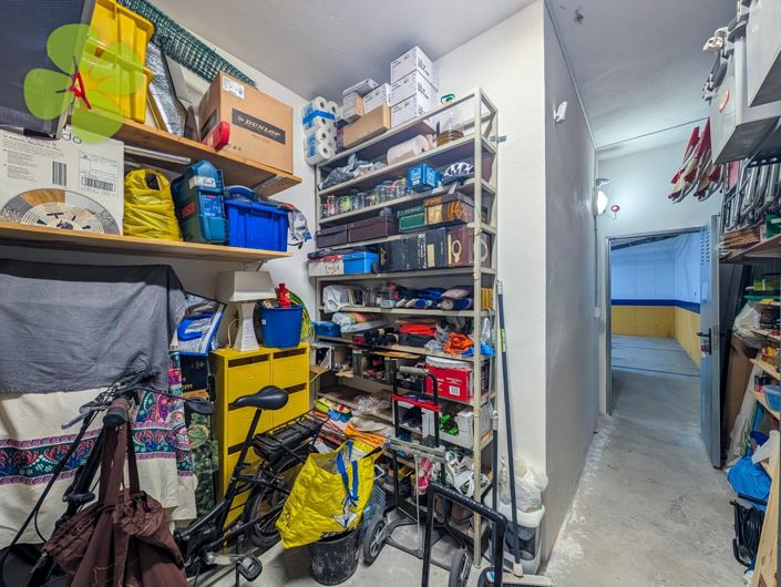 Image No.23-3 Bed Flat for sale