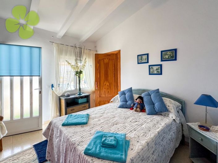 Image No.26-3 Bed Villa for sale