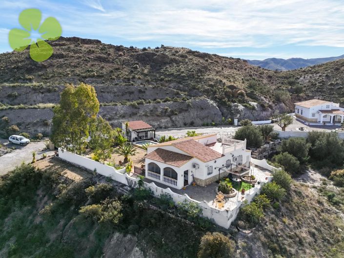 Image No.28-3 Bed Villa for sale