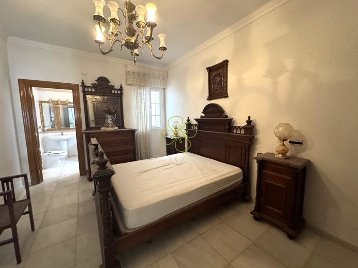 Image No.11-6 Bed Village House for sale