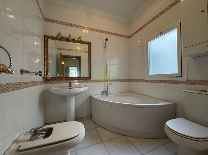 Image No.12-6 Bed Village House for sale