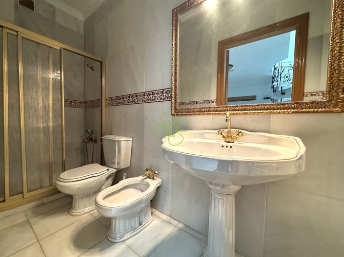 Image No.13-6 Bed Village House for sale