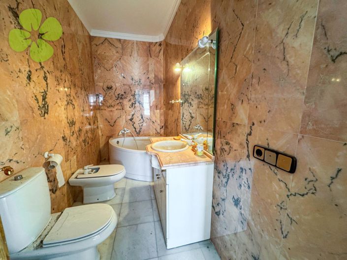 Image No.24-Maison de village de 6 chambres à vendre à Cantoria