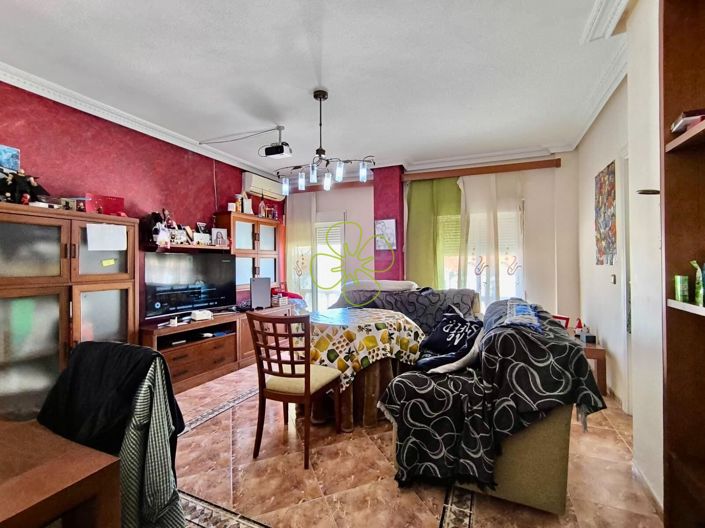 Image No.15-3 Bed Flat for sale