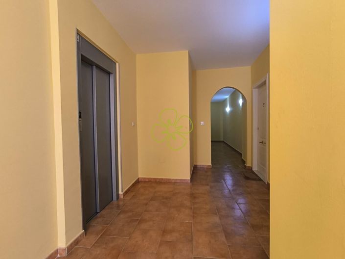 Image No.4-3 Bed Flat for sale