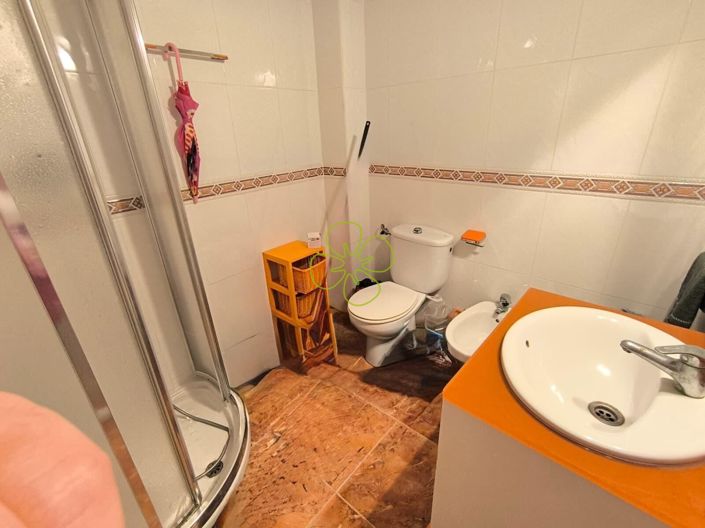 Image No.6-3 Bed Flat for sale