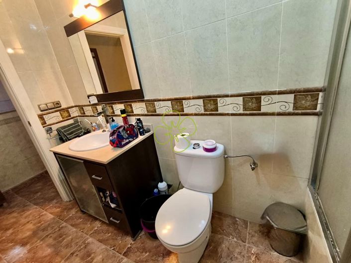 Image No.7-3 Bed Flat for sale