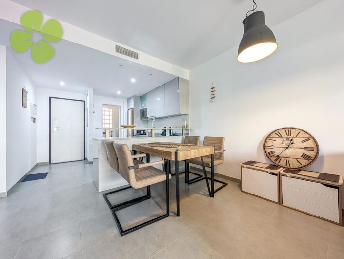 Image No.12-2 Bed Flat for sale