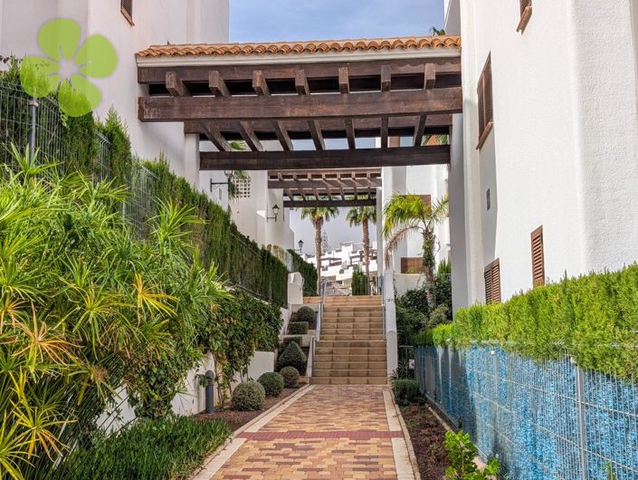 Image No.24-2 Bed Flat for sale