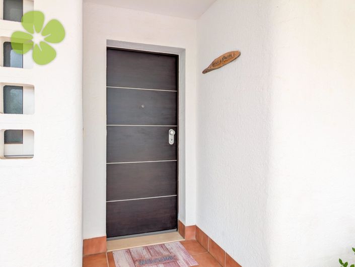 Image No.6-2 Bed Flat for sale