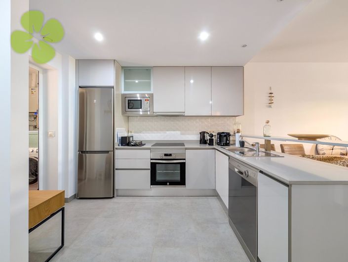 Image No.9-2 Bed Flat for sale