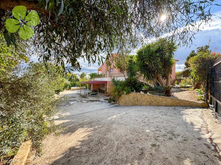 Image No.30-Villa de 4 chambres à vendre à Almeria