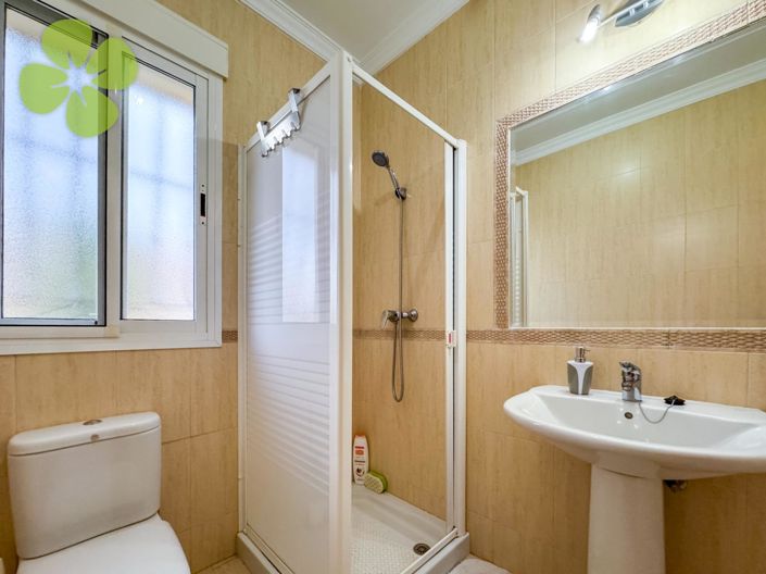 Image No.12-3 Bed Villa for sale